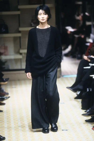 Look 9